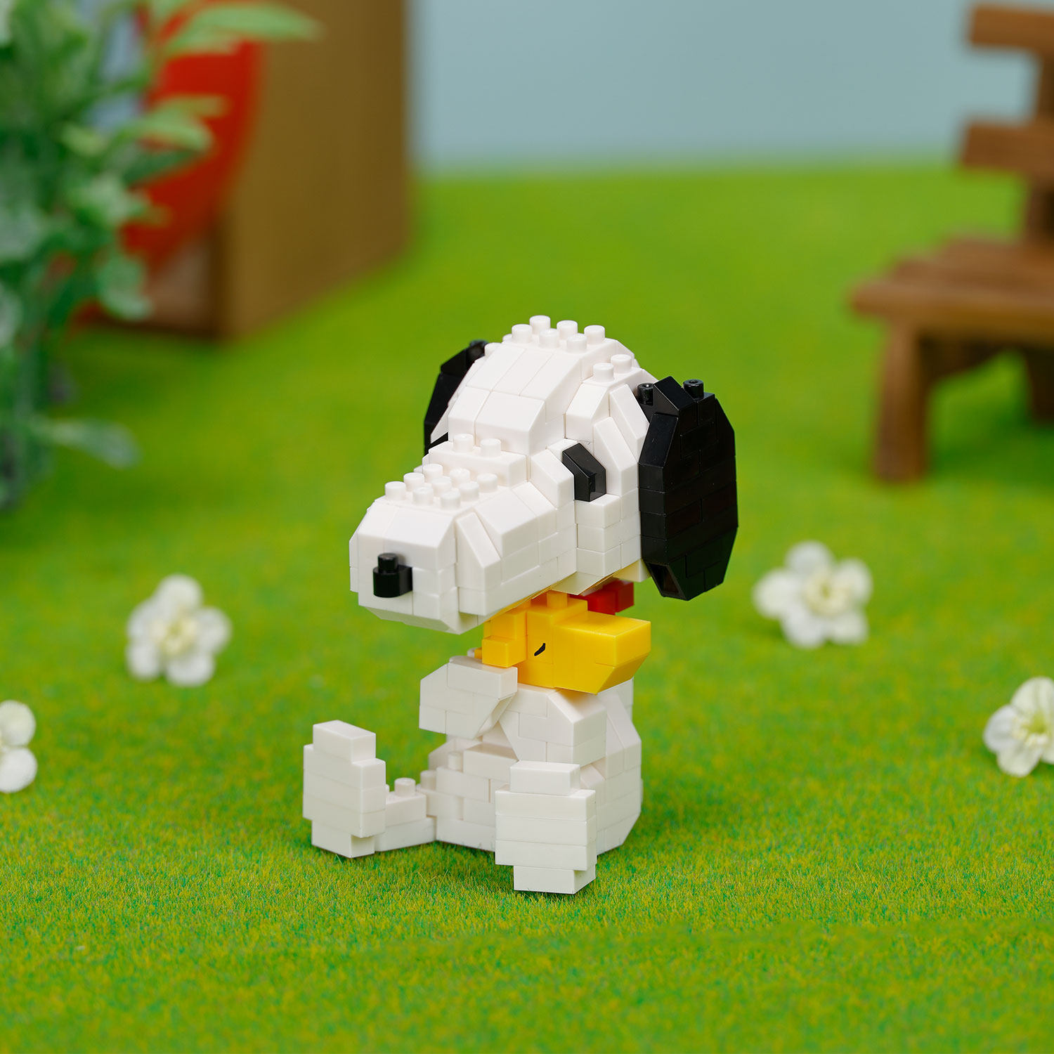 Model Kit Toy - Nanoblock Peanuts Series Joe Cool Oryginalny
