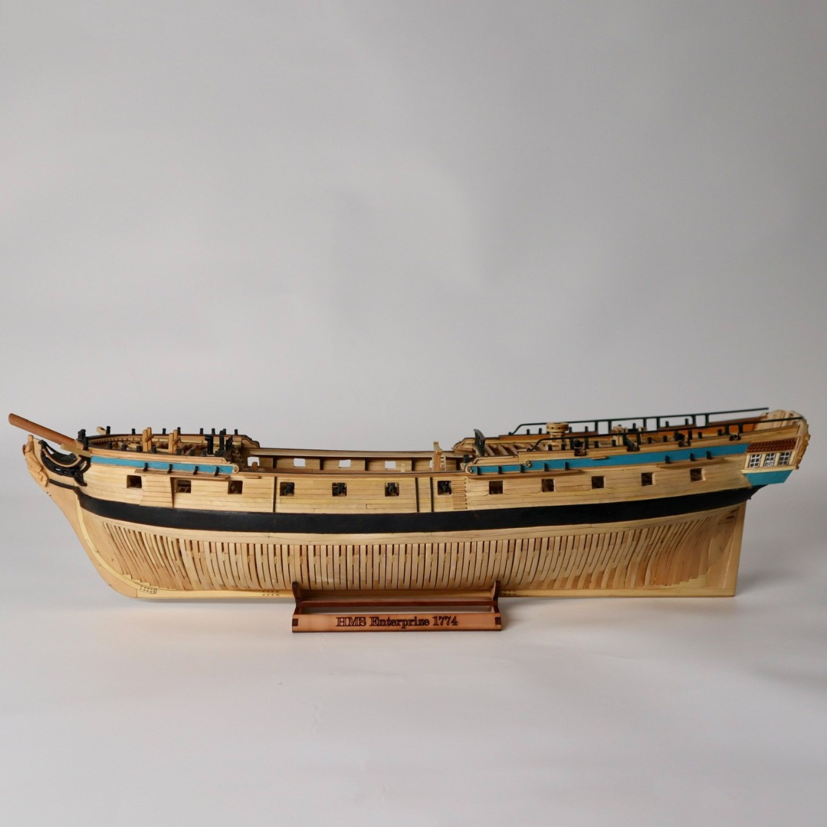 Model żaglówki symulacyjnej 1/ – Model Kit Yacht recenzja i cena